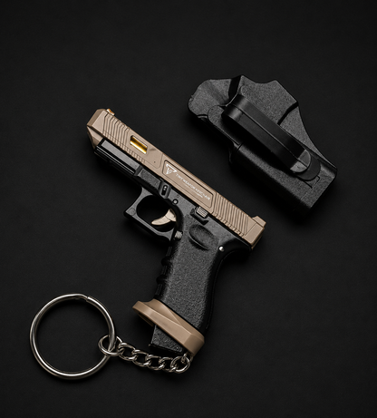 GixxBox™ - Mini Tactical Keychain Clip